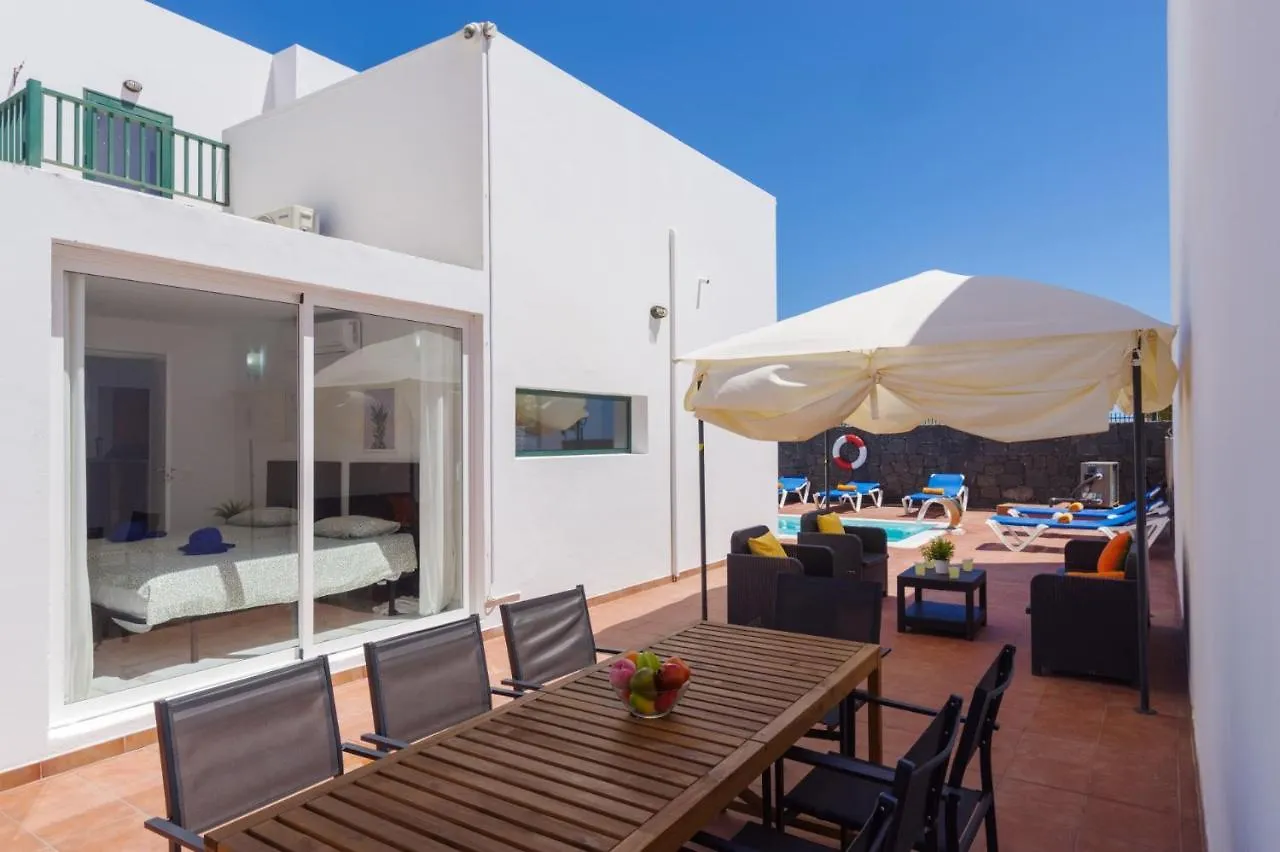 Villa Sunshine Lanzarote By Villa Plus Teguise  0*, Teguise (Lanzarote)